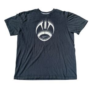 Nike Football Graphic T-Shirt - Large